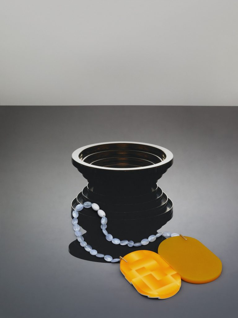 Carel Visser, armband Diabolo (1985). Collectie Stedelijk Museum ‘s-Hertogenbosch