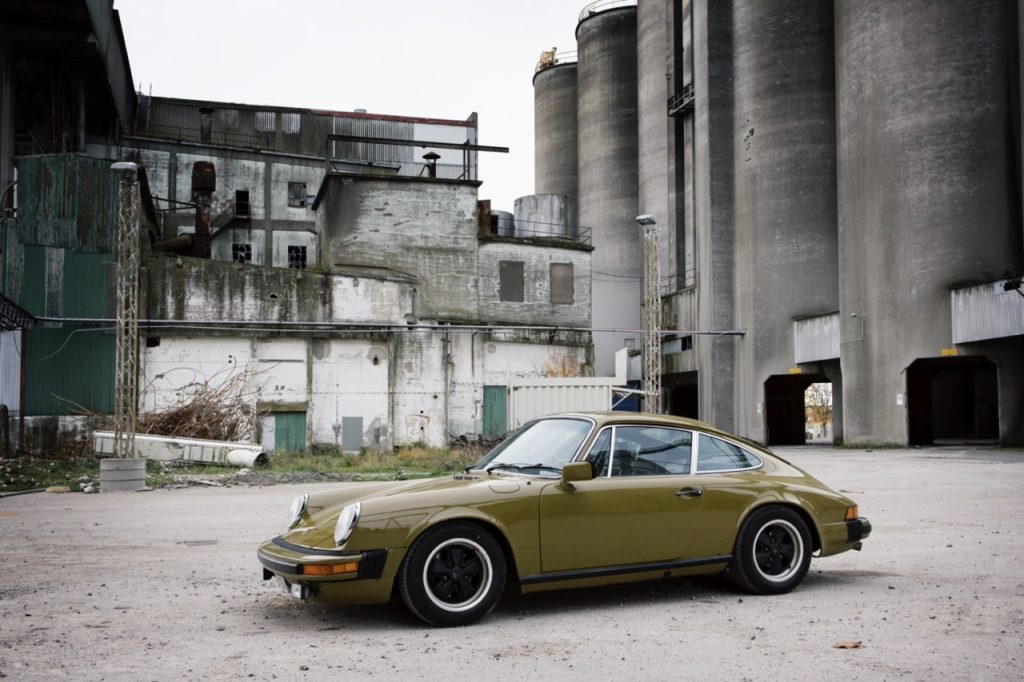 De iconische Porsche 911 uit de Scandinavische detectiveserie The Bridge. Foto: Carolina Romare