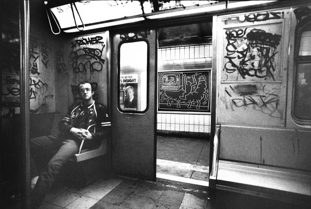 Tseng Kwong Chi, Keith Haring in subway car