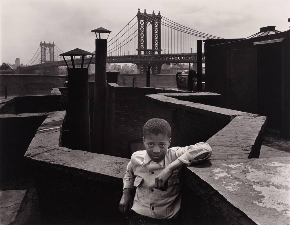 Walter Rosenblum, {{Boy On Roof, Pitt Street, New York}}, 1938 | © Rosenblum Photography Collection, Courtesy of Howard Greenberg Gallery, New York.