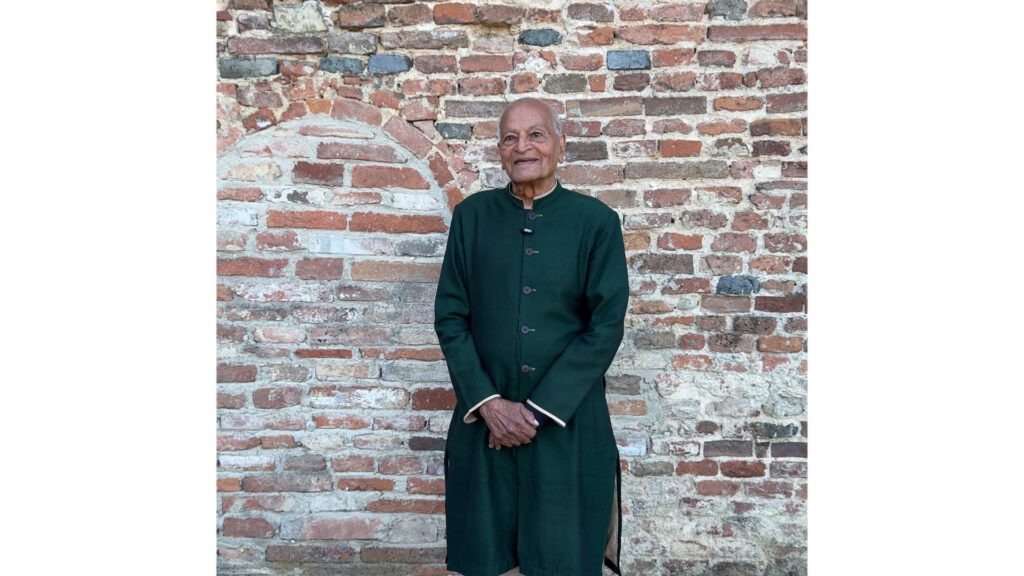 Interview Satish Kumar