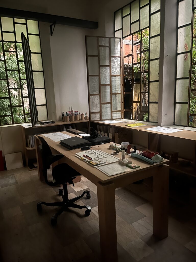 De studio van Carlo Maria Morsiani, Modena, juli 2026 | foto: Nicole Ex