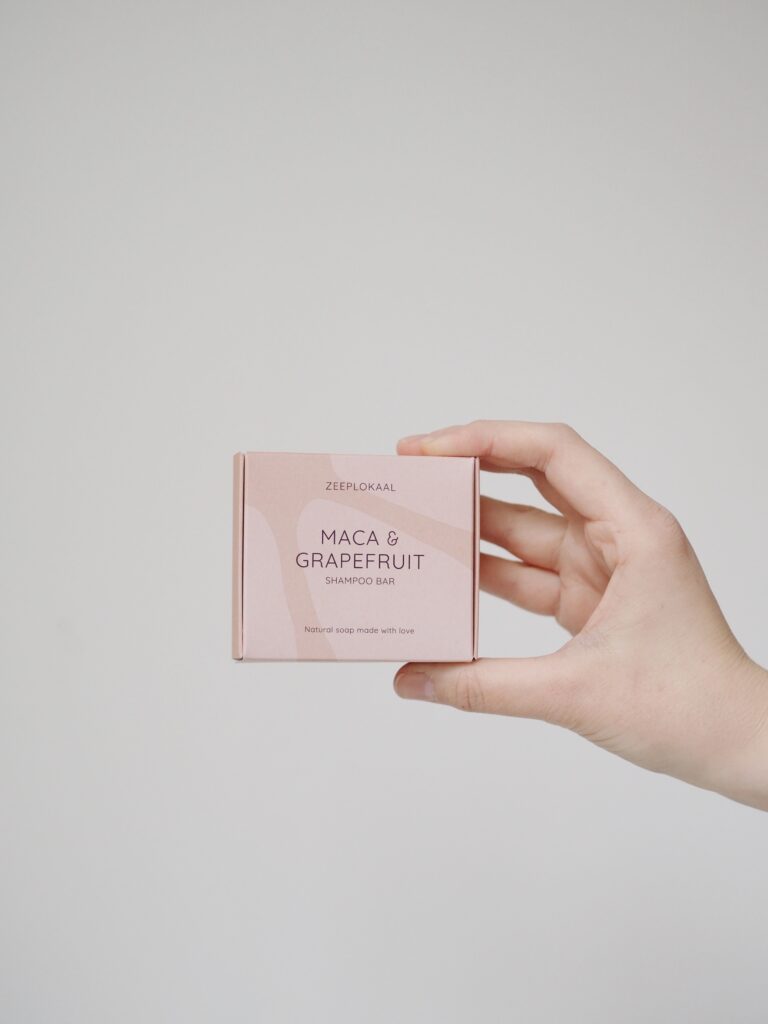 Maca & Grapefruit haarzeep van Zeeplokaal