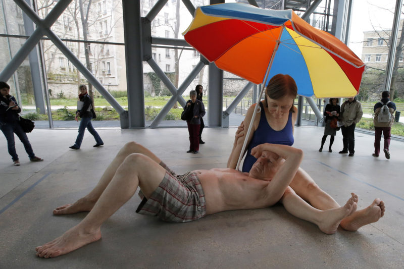 Ron Mueck, Couple Under An Umbrella, 2013